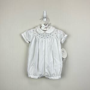 Sarah Louise England Hand Smocked White Bubble Newborn NWT
